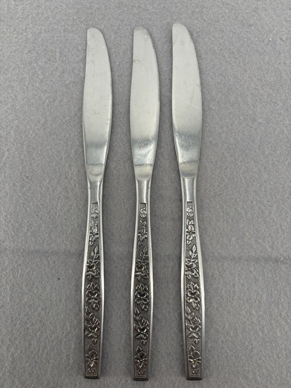Mid Century Modern Rogers La Spana Set 4 Dinner Knifes Stainless Korea Vintage